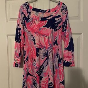 Lilly dress size L like new